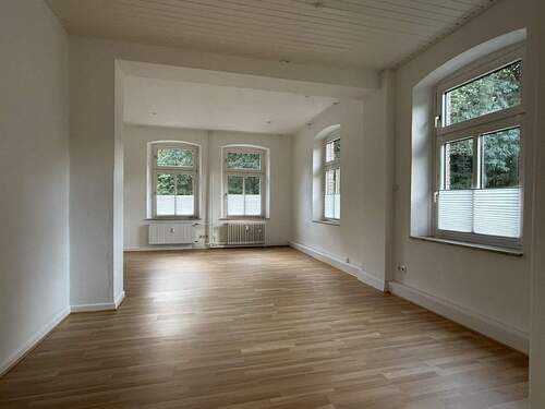 Gewerbe EG links mitte - 