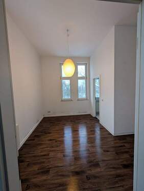 ceb2b909-f1ef-4c15-ac78-6c415b967576 - 