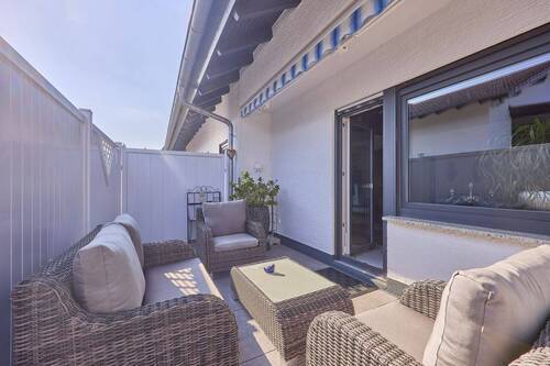 Blickgeschützte Terrasse Erdgeschoss - 