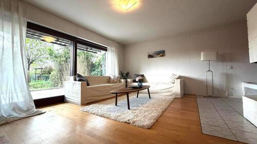 Wohnzimmer - 5 Zimmer Einfamilienhaus zum Kaufen in Jockgrim