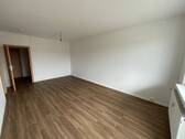 Beispiel Wohnzimmer - 2 Zimmer Etagenwohnung in Halberstadt