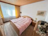 11 Schlafzimmer EG - 