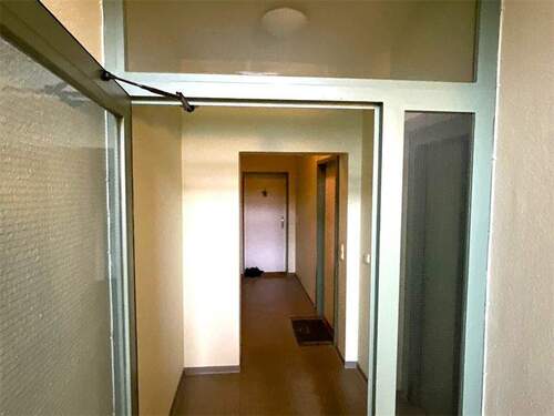 Etagenflur - 3 Zimmer Etagenwohnung in Bad Schwartau