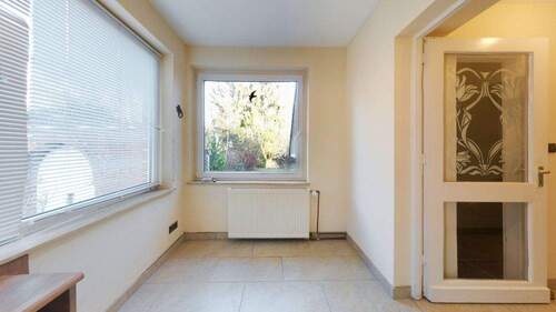 Eingang - 4 Zimmer Einfamilienhaus zum Kaufen in Lüneburg / Lüne-Moorfeld