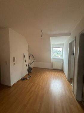 IMG_0786.jpeg - 1 Zimmer Etagenwohnung in Saarbrücken