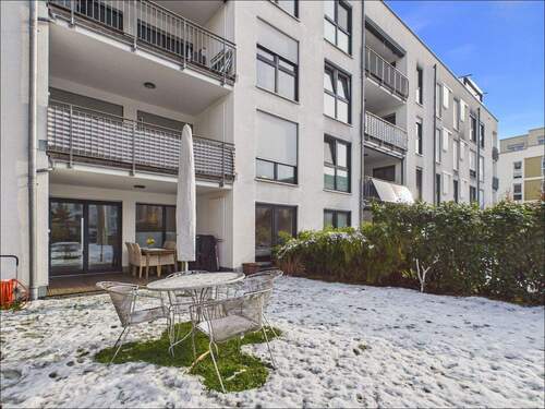 Sehr selten und ein Traum von Garten! - 