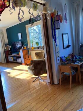 Blick aus Kinderzimmer ins Wohnzimmer.jpeg - 4 Zimmer Etagenwohnung zur Miete in Göttingen