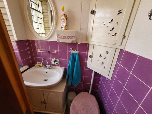 EG: WC - 