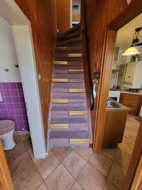 EG: Treppe zum OG - 