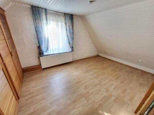 DG: Schlafzimmer (Zimmer VI) - 