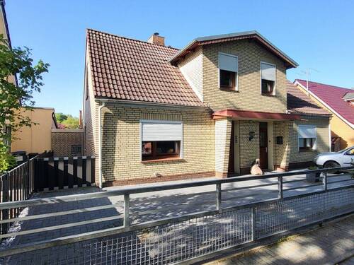 Objektansicht - 4 Zimmer Doppelhaushälfte in Lübeck / Sankt Lorenz Süd