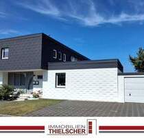 Gepflegtes Zweifamilienhaus mit kleiner Einliegerwohnung, 4 Garagen und Garten in Baesweiler - Baesweiler / Setterich