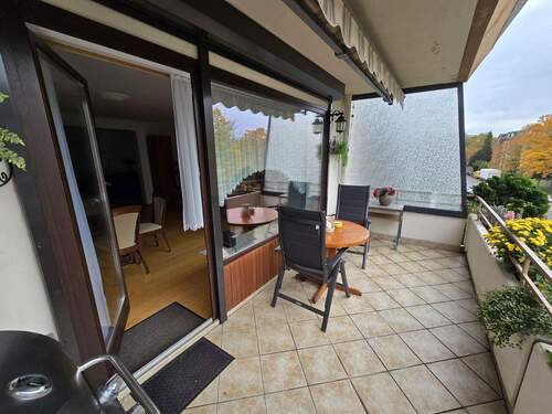 Bild 2 - 3 Zimmer Etagenwohnung zum Kaufen in Hamburg