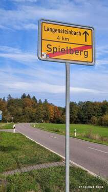nur 4 km bis Langensteinbach - Grundstück zum Kaufen in Karlsbad