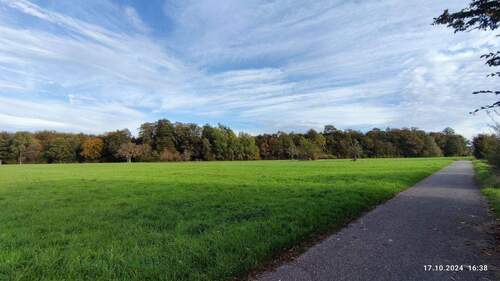 Waldrand - Grundstück in Karlsbad zum Kaufen