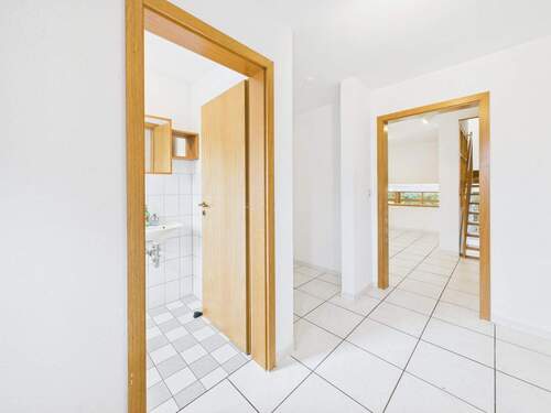 Eingangsbereich - 6 Zimmer Reihenmittelhaus in Gärtringen