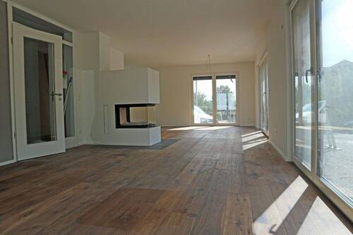 Beispiel Wohnzimmer - Doppelhaushälfte mit 175,00 m&sup2; in Dießen zum Kaufen