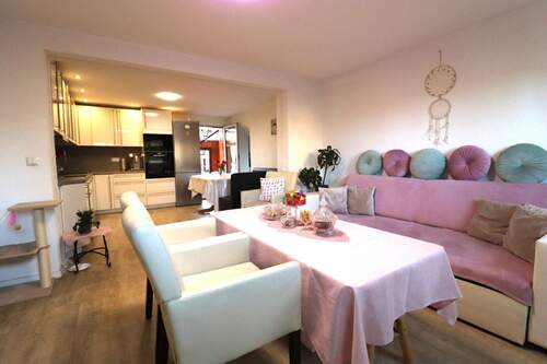 Wohnzimmer.JPG - Doppelhaushälfte mit 100,00 m&sup2; in Wahlstedt zum Kaufen