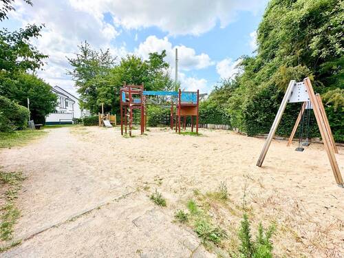 Spielplatz - 