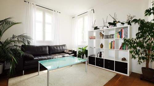 Das Wohnzimmer - 2 Zimmer Etagenwohnung zum Kaufen in Schwäbisch Gmünd