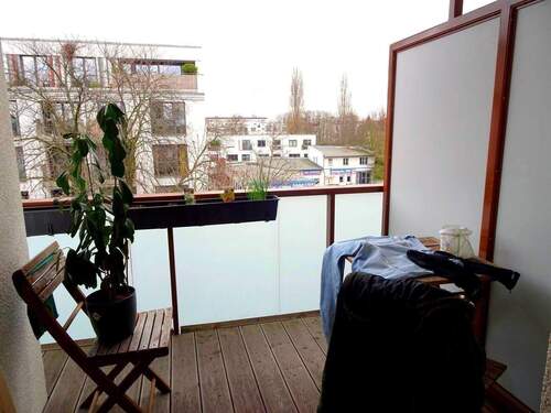 Ihr privates Stück Natur, beispielehaft - 1 Zimmer Etagenwohnung in Berlin