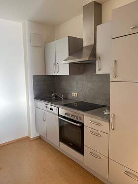 Einbauküche (im Kaufpreis enthalten) - Etagenwohnung mit 62,00 m&sup2; in Bad Staffelstein zum Kaufen