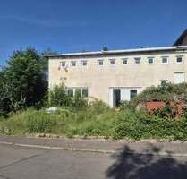 +++ Vielseitige Lager- und Ausstellungsfläche mit Südwest Terrasse, idyllischem Gartengrundstück - auch zum Wohnraum ausbaubar! +++ - Kröppen