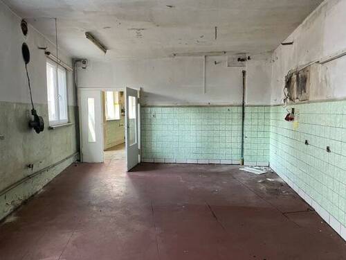 "Produktionsfläche" 1 - 