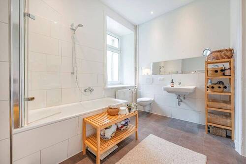 Bild 2 - 3 Zimmer Etagenwohnung zum Kaufen in Hamburg