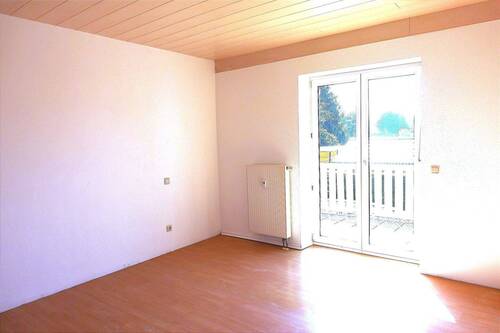 Schlafzimmer 1.JPG - 