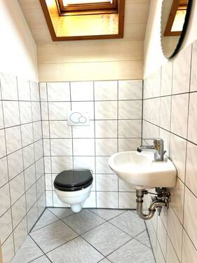 WC.jpg - 