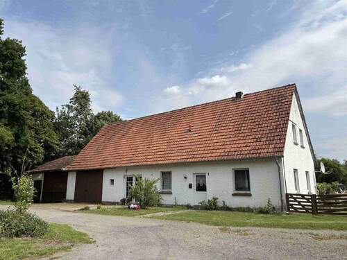Bild1 - Landwirtschaftliches Anwesen - 115.000,00 EUR Kaufpreis, ca.  110,00 m² Wohnfläche
