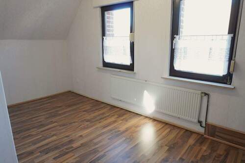 Schlafzimmer im Dachgeschoss - 