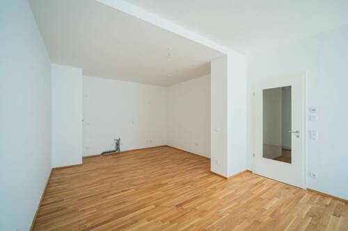 C03 (2).jpg - Etagenwohnung mit 101,00 m&sup2; in Dresden zum Kaufen