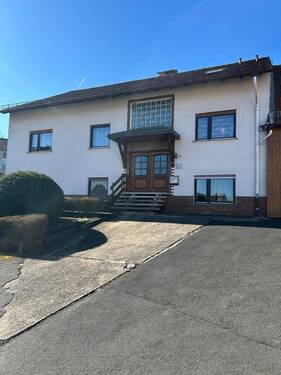 Außenansicht - 5 Zimmer Einfamilienhaus zum Kaufen in Freiensteinau