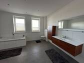 Badezimmer OG-Wohnung - 