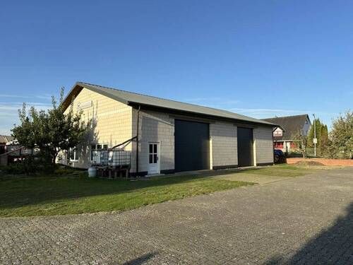 Fahrzeug- & Lagerhalle - Mehrfamilienhaus, Wohnhaus mit 702,00 m² in Röbel/Müritz zum Kaufen