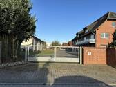 Zufahrt Ostseite - 