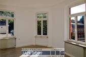 Wohnraum links - 3 Zimmer Etagenwohnung in Greiz
