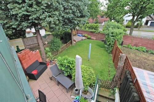 Grundstu¨ck - Reihenmittelhaus mit 104,00 m&sup2; in Kassel zum Kaufen