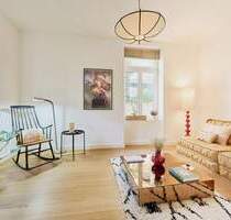 Haus im Haus: Sanierte Altbauwohnung mit großer Terrasse und Garage - Frankfurt am Main Nordend-West