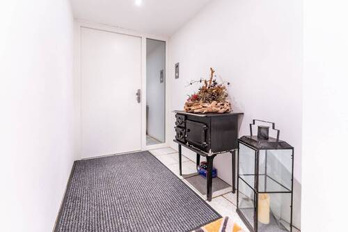 Stadthaus Straubing Eingangsbereich - 5 Zimmer Einfamilienhaus zum Kaufen in Straubing