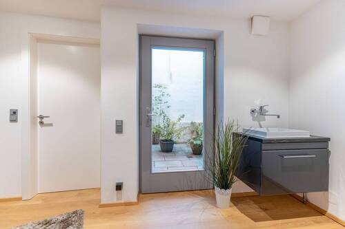 Stadthaus Straubing Flur EG - 5 Zimmer Einfamilienhaus in Straubing