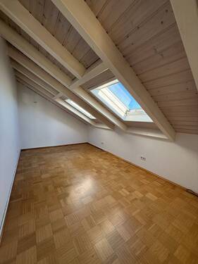Gäste- oder Arbeitszimmer - 
