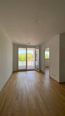 Wohn- und Esszimmer - 2 Zimmer Etagenwohnung zur Miete in Blaustein