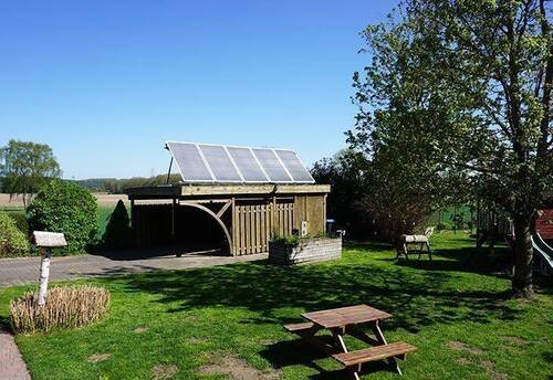 Carport und Garten - 