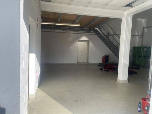 Bild 2 - Halle zur Miete in Hanau