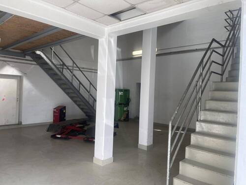 Bild 3 - Halle in Hanau