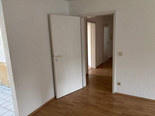 Flur.jpg - Etagenwohnung mit 63,50 m&sup2; in Hamm zur Miete
