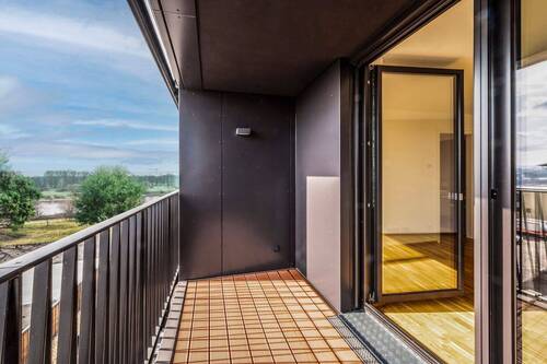 Marina-Garden-B4.1_010.jpg - 3-Zimmer Wohnung mit Loggia am Elbufer – Marina Garden